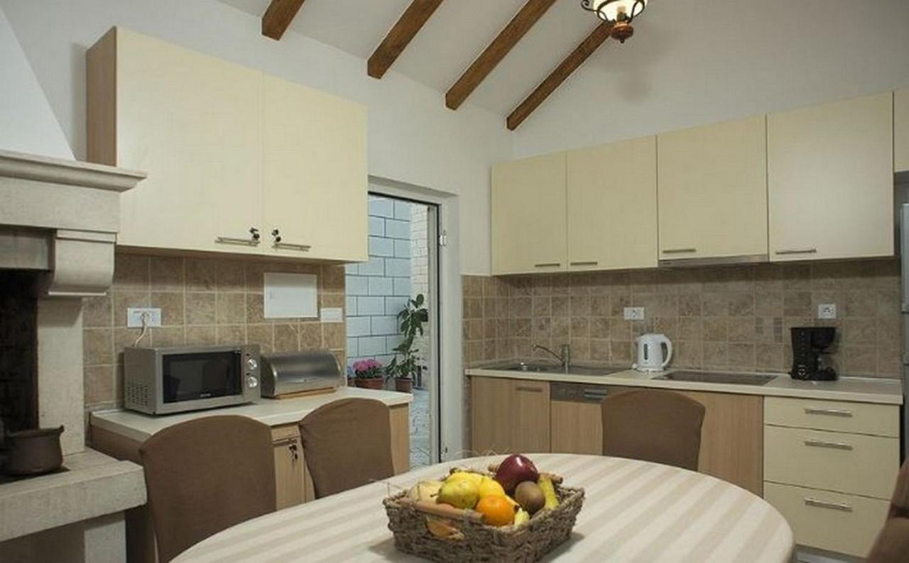 Apartments Milka & Miho Дубровник Экстерьер фото